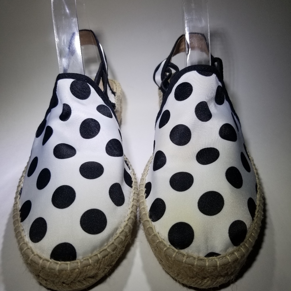 $$$ NEW WITHOUT BOX PICON SANDALS SIZE 9.5
